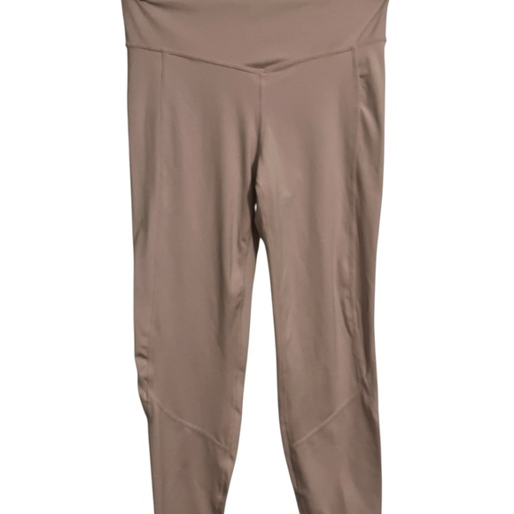 GAP Women's Soft Pink Leggings M size. - Picture 5 of 8